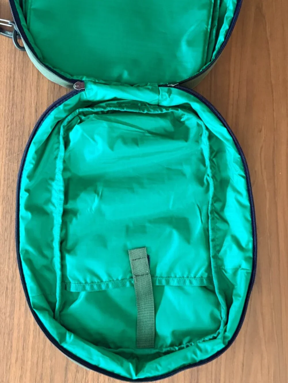 Unisex Cotopaxi Chasqui 13L Sling Pack Crossbody Backpack GUC Green Multi